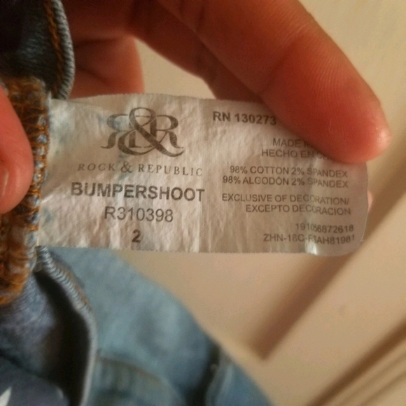 Rock & Republic Women Jean Shorts 2 - Picture 6 of 6